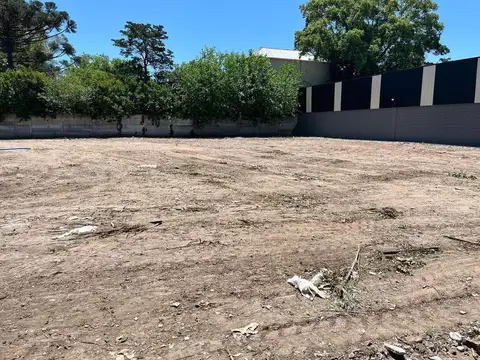 Terreno en Venta en Del Viso, USD 170.000