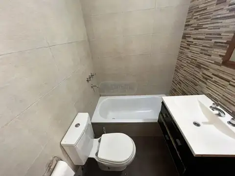 Depto Tipo Casa en Venta de 2 ambientes