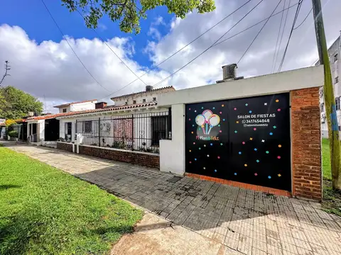VENTA - CASA / SALON DE EVENTOS - ZONA SUR / LAS HERAS