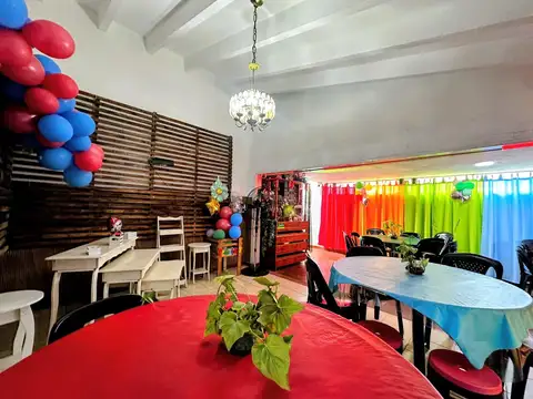 Casa en Venta con 1 cochera