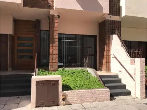 Alquiler 3 amb.c/balcon al frente mts.Av.Mitre en Qta Galli.