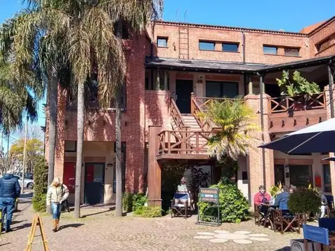Local comercial en ubicación estratégica en venta