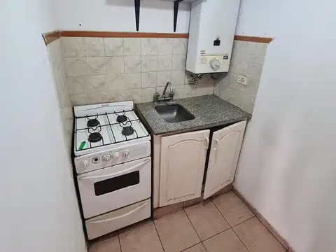 Departamento en Alquiler en Echesortu, $ 370.000