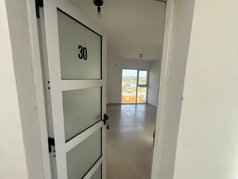 Las Calandrias 300, Piso 3