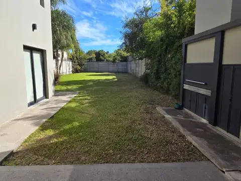 Casa en venta Reconquista
