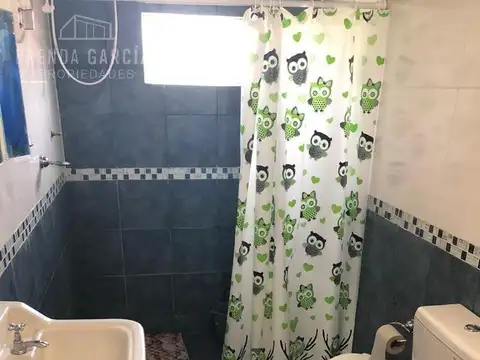 Casa en 2 Plantas con 5 Dormitorios - Colon