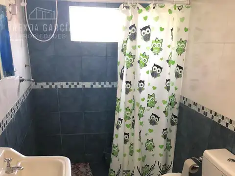 Casa en 2 Plantas con 5 Dormitorios - Colon