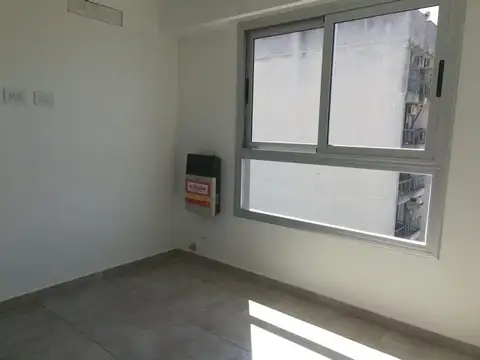 Departamento en Alquiler en Moron, $ 550.000