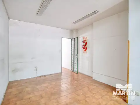 Local en Venta en Munro, USD 123.000
