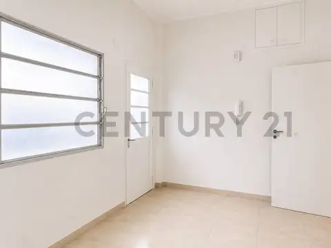 Mendoza 4200, Piso 1