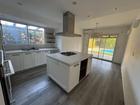 Casa en Alquiler en Talar Del Lago II, USD 3.300