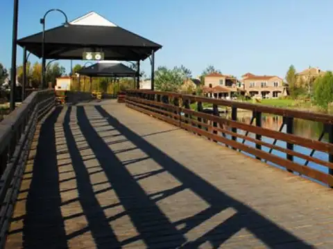 Lote al lago en venta en Santa Barbara