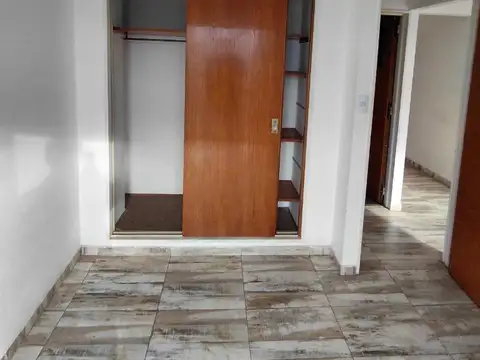 Departamento en Alquiler en Floresta, $ 580.000