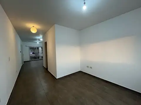 Departamento en Alquiler en Moreno, $ 430.000