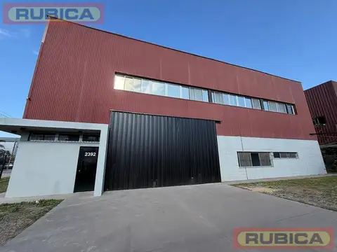Excelente Depósito con oficinas 1.275 m2 - Area de Promoción El Triángulo