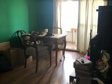 DEPARTAMENTO 2 AMBIENTES CON COCHERA CUBIERTA