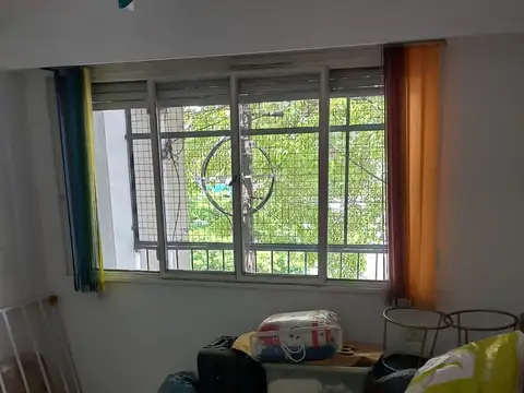 Blas Parera 1500, Piso 1