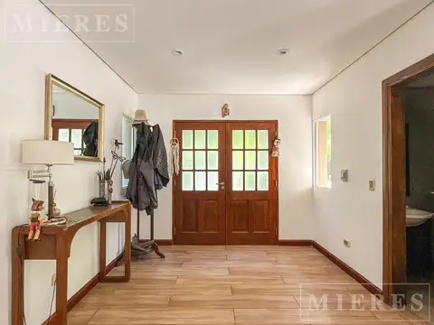 Casa 7 ambientes con 3 baños