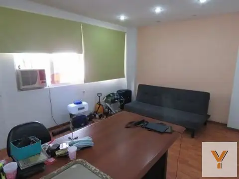 Oficina en Venta al Este