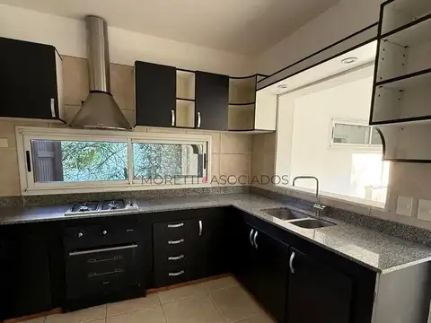 Casa en Venta al Este