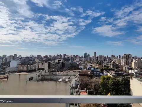 Departamento en Alquiler en Colegiales, $ 630.000