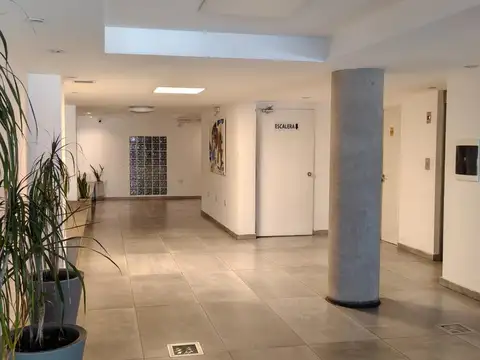 Avenida Álvarez Thomas 800