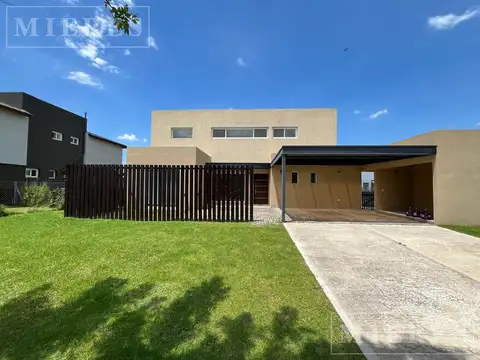 Casa a la laguna en Alquiler Temporal en El Cantón Islas