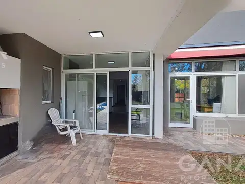 Casa en Venta de 5 dormitorios