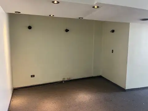 Oficina en Alquiler en San Telmo, $ 200.000