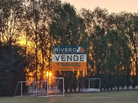 Lote en venta de 749m2 ubicado en La alameda