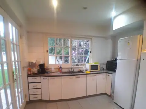 Venta Casa 6 Ambientes 5 dormitorios,San isidro,Jardin