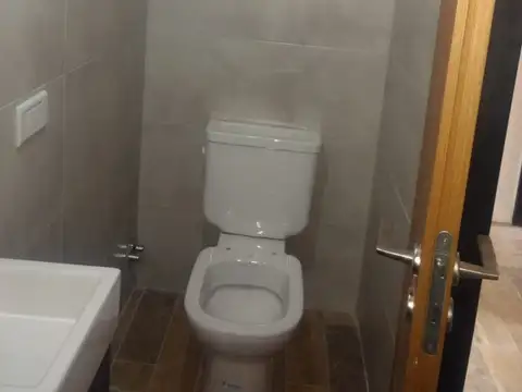 DEPARTAMENTO PLANTA BAJA- ESPACIO VERDE- PEQUEÑO ANTICIPO-FINANCIA DUEÑO!