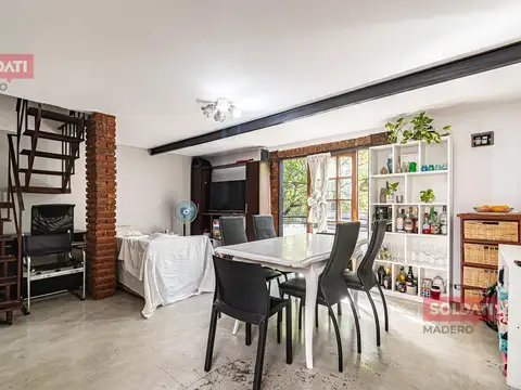 PH en Parque Patricios: Entrada Independiente, Patio y Parrilla,5 Ambientes, SIN EXPENSAS