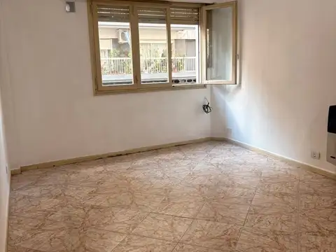 Departamento en Alquiler en Monserrat, $ 950.000