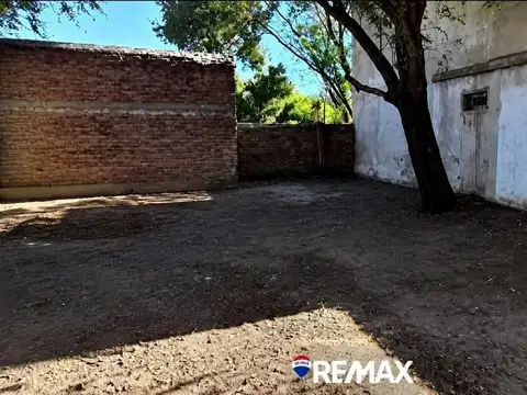 VENTA CASA A REFACCIONAR EN BARRIO TIRO FEDERAL