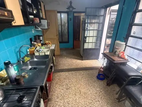 Depto Tipo Casa en Venta 50 años