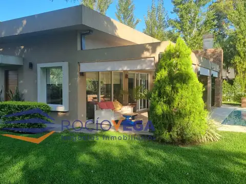 Casa en venta en Cardenal del Monte, General Rodriguez