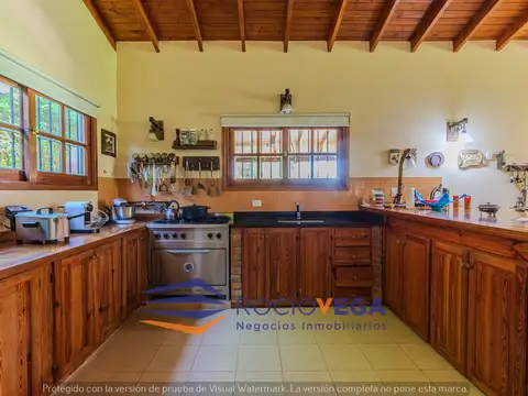 Quinta en Venta con 2 cocheras