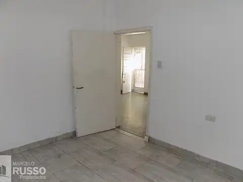 Casa en Venta en Villa Santos Tesei, USD 70.000