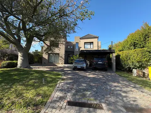 Casa en Venta en Pilar, USD 1.100.000