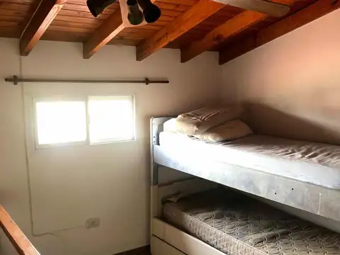 Casa en venta - 3 Dormitorios 2 Baños - 85Mts2 - Mar del Tuyú