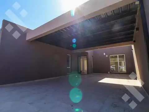 Casa en Venta en Centenario, USD 285.000