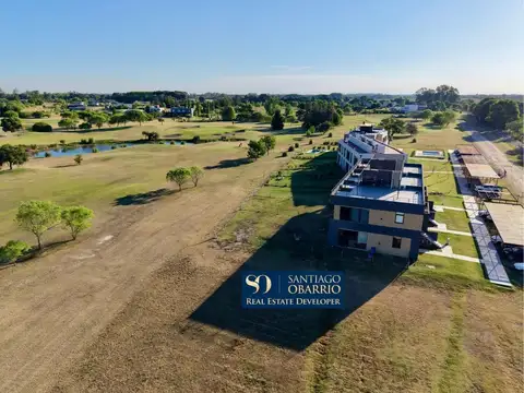 Venta Medal Condominio amplio al golf 3 Ambientes