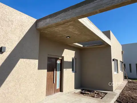Venta Casa en San Sebastián Área 12