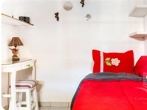 Casa 4 ambientes con 1 baño