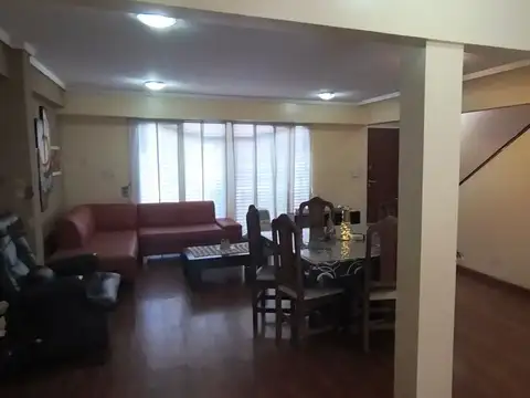Casa en Alquiler de 5 dormitorios