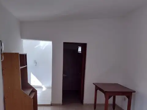 Departamento en Alquiler de Monoambiente