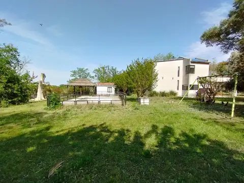 CASA EN VENTA EN ANDINO 4 DORMITORIOS