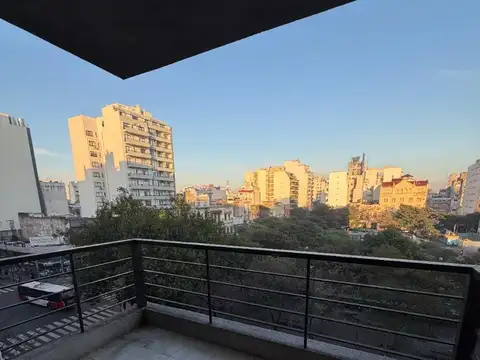Departamento en Alquiler en Balvanera, $ 750.000