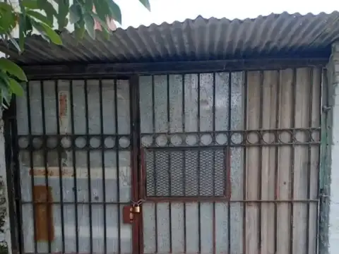 SE ALQUILA LOCAL PARA TALLER O SIMILAR LOMA HERMOSA